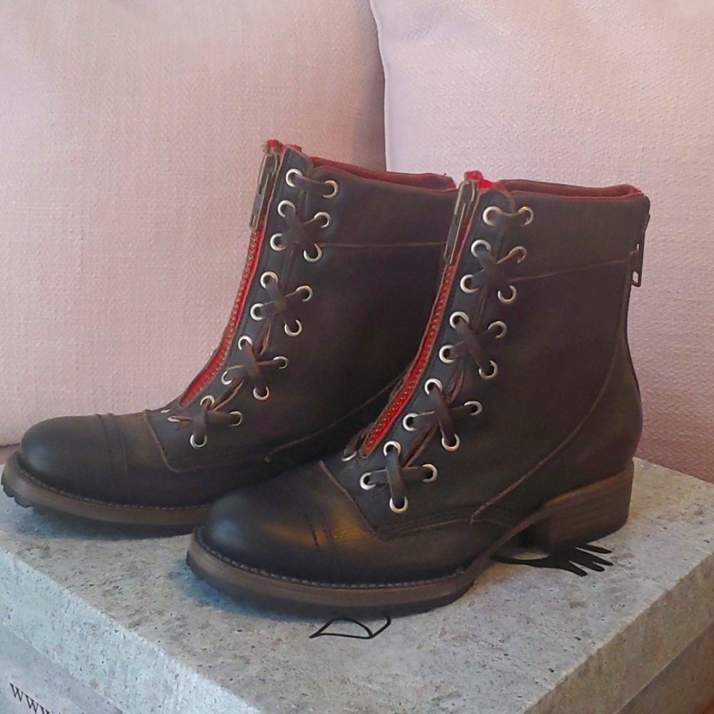 Freebird Boots